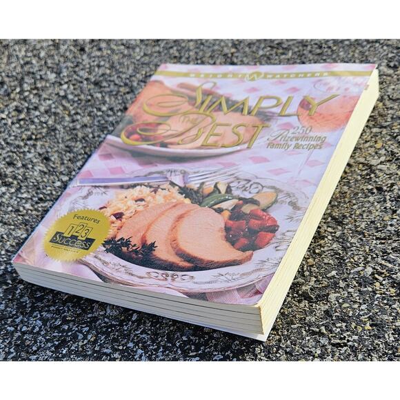 1997 WEIGHT WATCHERS Simply The Best Cookbook 250 Recipes Illustrated - Picture 4 of 8
